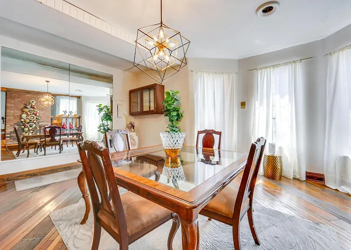 2 Mi To Dtwn Pittsburgh: Family-friendly Townhome! * Pittsburgh
