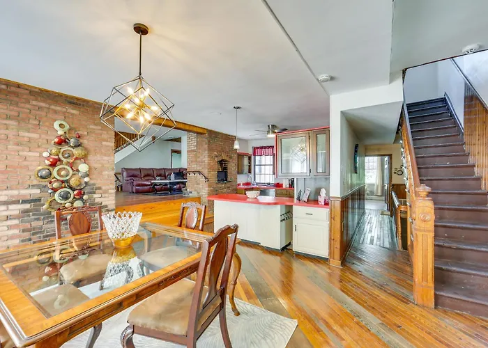 2 Mi To Dtwn Pittsburgh: Family-friendly Townhome! *