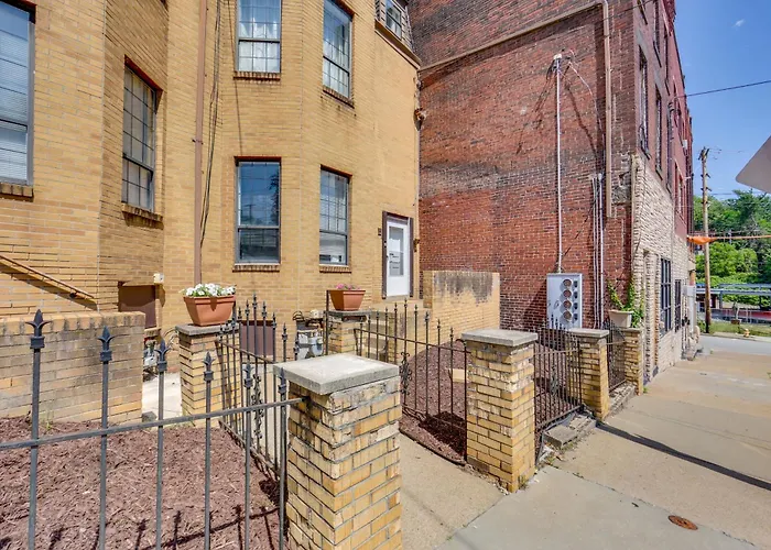 2 Mi To Dtwn Pittsburgh: Family-friendly Townhome! *